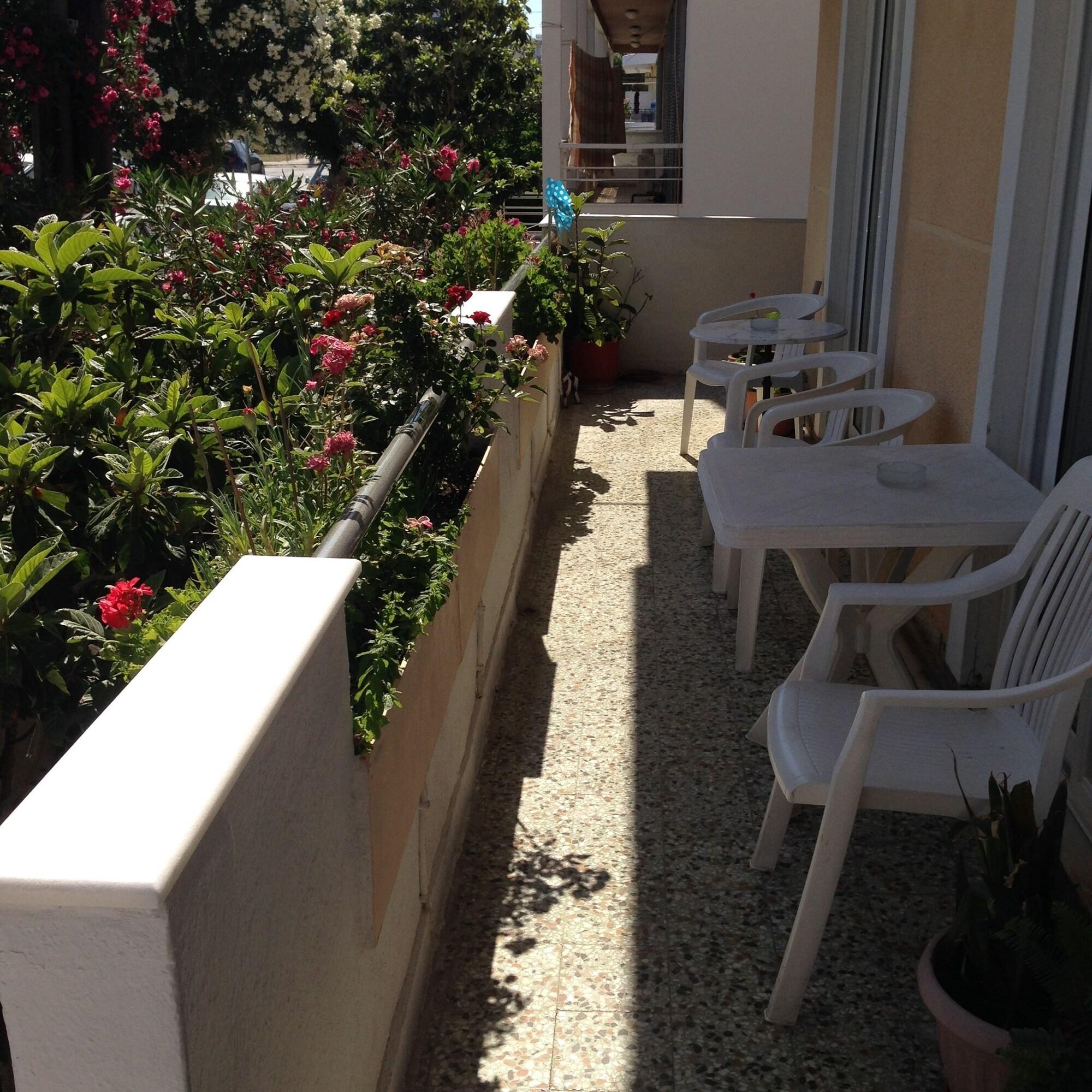 Zefyros Hotel Rhodes City 외부 사진