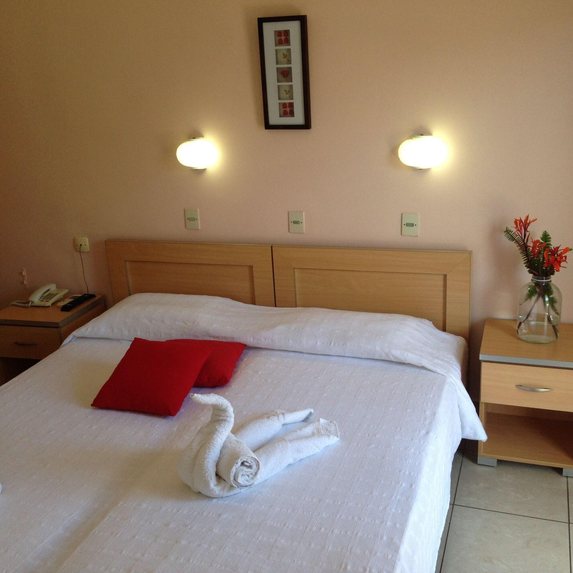 Zefyros Hotel Rhodes City 외부 사진